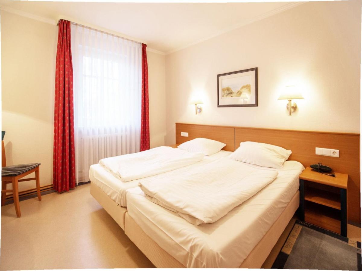 Duenenpark Binz - Klassik Ferienwohnung Mit 1 Schlafzimmer Und Balkon Im Obergeschoss 018 Exterior photo
